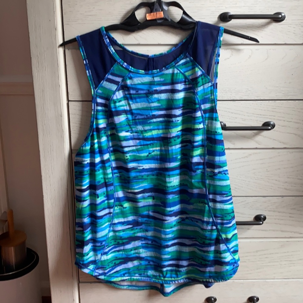 Lululemon tank top